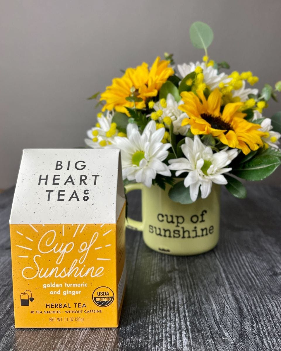 Sunflower Arrangement Arnold (MD) Floral Delivery by WildFlower